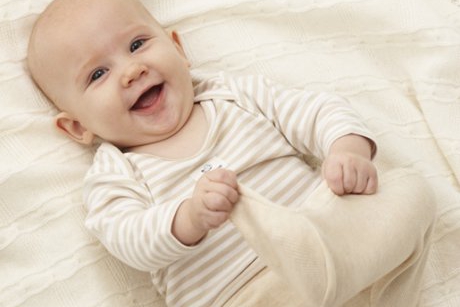 10 trucuri utile in ingrijirea bebelusului care te vor surprinde