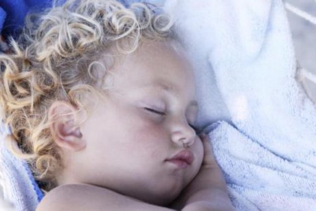 Un studiu dezvăluie că după vârsta de 2 ani, copiii nu au nevoie de somnul de la prânz