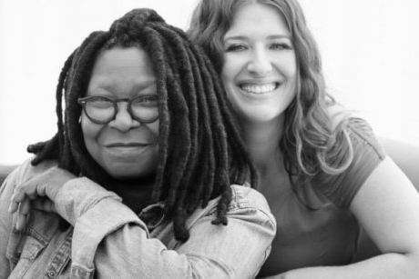 Whoopi Goldberg lansează o companie ce produce marijuana medicală împotriva durerilor menstruale