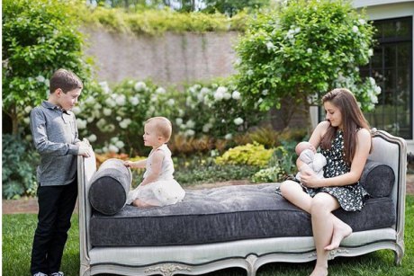 Primele poze de familie cu deliciosul nou-născut al lui Kelly Clarkson