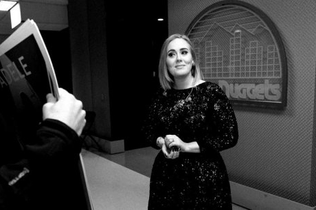Interviul din Vanity Fair cu Adele, despre copii, sarcina și depresia postanatală