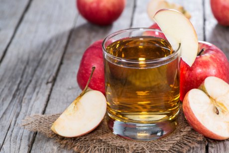 16 beneficii ale sucului de mere pe care nu le știai 
