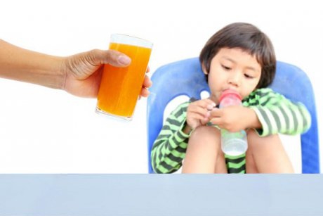 7 semne că al tău copil are deficiență de vitamina D