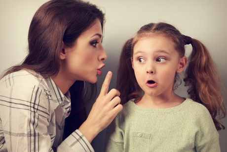 Părinţi, câte dintre aceste reguli de bun simţ îi învăţaţi pe copii?