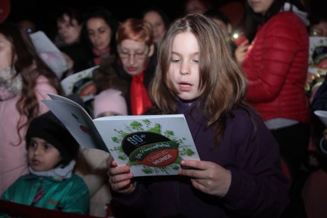 Peste 5000 de copii din corurile Cantus Mundi au cântat pentru Ora Pământului în 19 județe din România