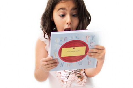 Cartea personalizată: Cea mai eficientă și originală metodă de a învăța copilul literele