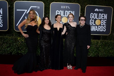 De ce toate vedetele s-au îmbrăcat în negru la Golden Globes