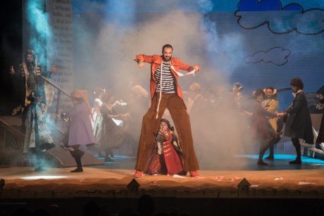 Peste 1600 de spectatori s-au întâlnit cu „Gulliver” la Opera Comică pentru Copii în primul weekend