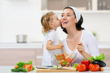 10 reguli de alimentație pe care mamele le respectă întotdeauna