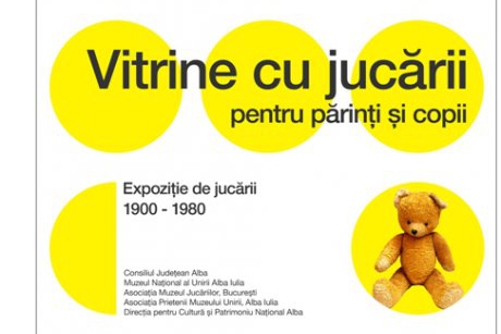 Expozitia Vitrine cu jucarii pentru parinti si copii