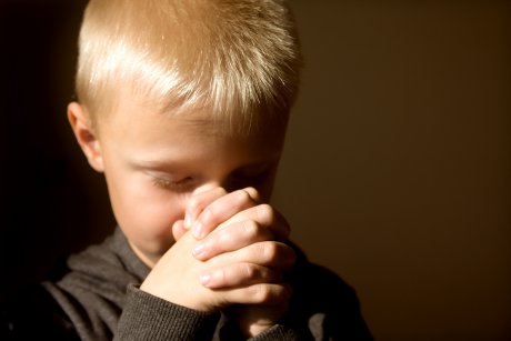 Copiii care primesc educație religioasă sunt mai egoiști, spun cercetătorii
