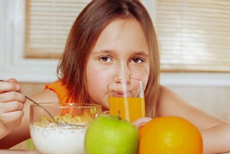 Combinații cu lapte care pot fi dăunătoare sănătății copilului