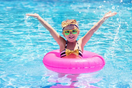 La piscină: cum să scazi riscul de îmbolnăvire a copilului