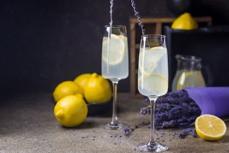 7 rețete de limonadă genial de ușoare și delicioase