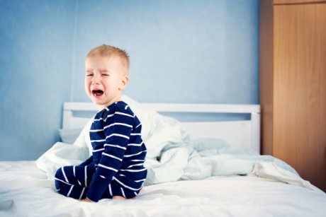 De ce vomita copilul? Ce trebuie sa faca parintii
