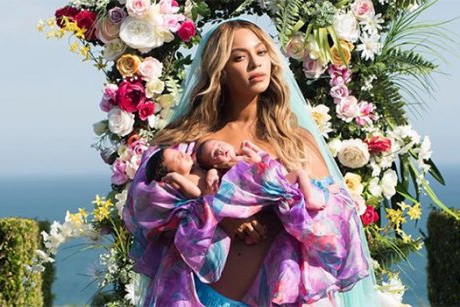 Beyonce a dezvăluit că a fost în stare critică la nașterea gemenilor. Nimeni nu a știut