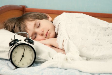Tabel pe vârste: de câte ore de somn are nevoie copilul?
