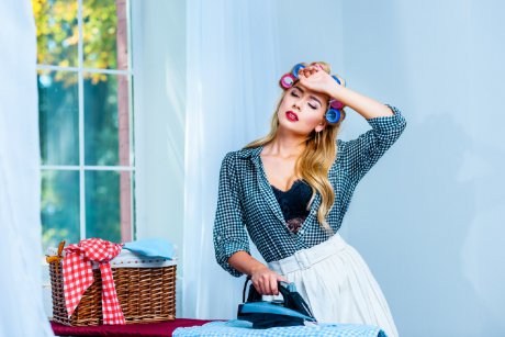 12 trucuri care te ajută să calci mai ușor rufele