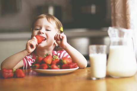 Cele mai bune surse de vitamine pentru copilul tău