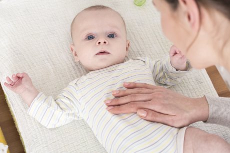Cum știi că bebelușul tău are nevoie de un supliment pentru a echilibra flora intestinală