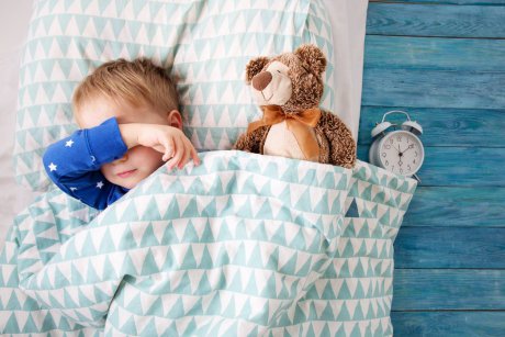 Vocea mamei este cea mai eficientă alarmă pentru copiii somnoroși, conform unui studiu