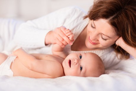 3 calități pe care trebuie să le bifeze un produs de îngrijire a pielii bebelușului