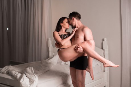 4 mituri despre sexul in timpul casniciei