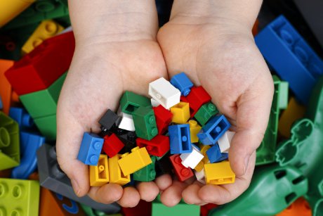 14 idei originale pentru depozitarea pieselor de Lego ale copilului