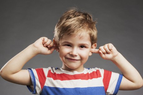5 lucruri pe care trebuie să le știi despre urechile copilului
