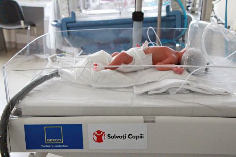 Locuri insuficiente pentru nou-născuții cu patologii grave, din lipsa aparaturii medicale -	Salvați Copiii continuă campania pentru dotarea maternităților - 