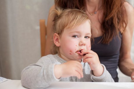 Medic nutriționist: Copilul grăsuț de astăzi este obezul de mâine!