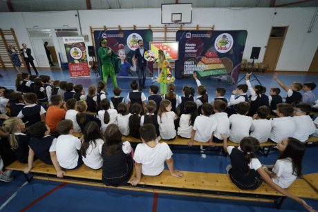 Mega Image lansează programul de educație pentru o alimentație sănătoasă, Mănânc corect, sunt Mega sănătos, pentru copiii din clasele primare