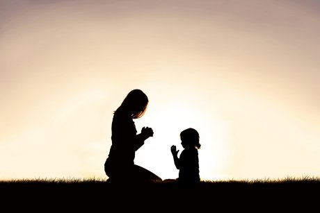 Rugăciunea părinților pentru luminarea minții copiilor