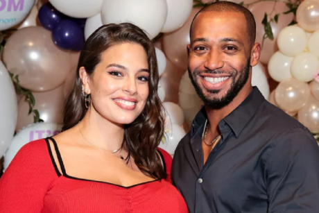 Celebrul supermodel Ashley Graham a devenit mămică