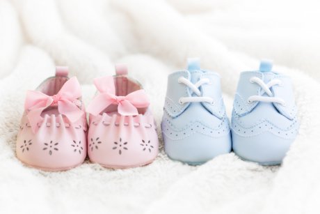 Primii pantofi ai bebelușului: Cum faci alegerea potrivită?