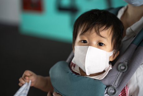 Ce a dezvăluit un studiu al chinezilor pe copiii bolnavi de Covid-19