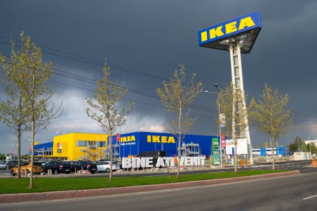 IKEA România își închide temporar magazinele