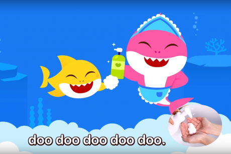 Oh, nu! A apărut noul cântecel „Baby Shark” despre spălatul mâinilor, care va înnebuni părinții