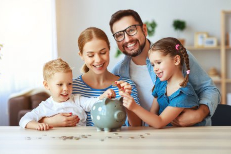 Educația financiară pe înțelesul copilului -  Cum îl ajuți să aprecieze valoarea banilor?