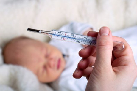 10 nou-născuți depistați cu coronavirus la Timișoara. O anchetă este în desfășurare