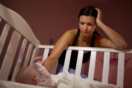 Regresia somnului la bebeluș: când începe și ce trebuie să știi