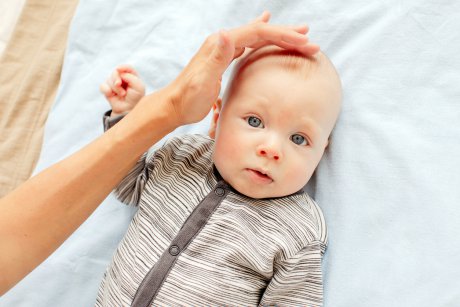 Fontanela la bebeluși: când este normal să se închidă