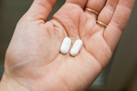 Ibuprofenul poate să crească rata de supraviețuire a pacienților cu Covid-19 cu 80%, spune un nou studiu