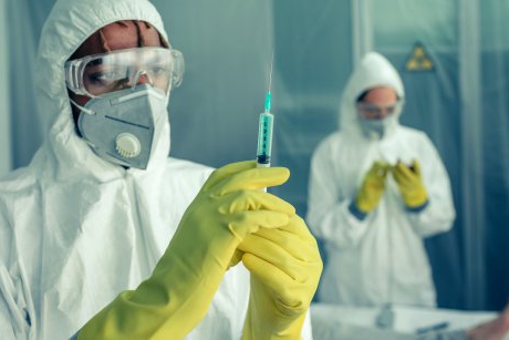 Ministrul Sănătății: „Vaccinarea anti-COVID-19 nu ar trebui să fie obligatorie”