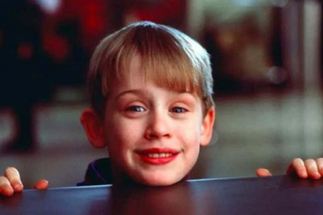 Macaulay Culkin a împlinit 40 de ani. Cum arată acum Kevin din ”Singur acasă”
