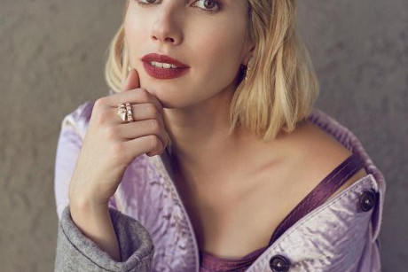 Emma Roberts a născut!