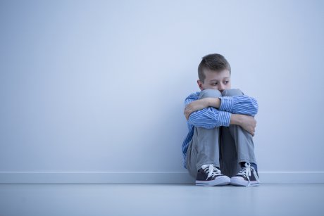 ”Când aveam zece ani, mama mi-a spus că am autism” - Viața mea cu autism și ”Tot ceea ce strălucește”