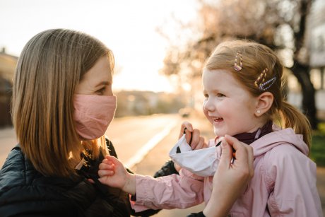 Cum îți protejezi familia în plină pandemie de coronavirus