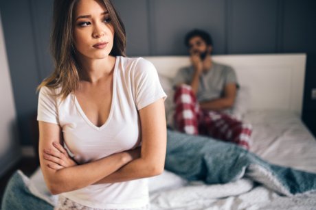 12 lucruri pe care orice femeie trebuie să le ştie despre relaţiile sexuale în timpul menstruaţiei