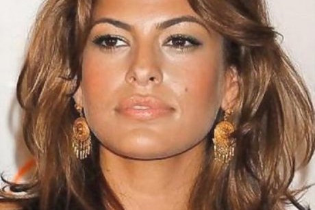 Eva Mendes a rupt internetul cu un simplu sfat de parenting. Tu îl pui în aplicare?
